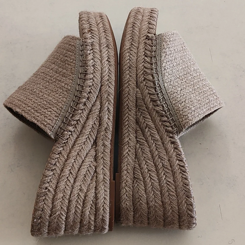 Nordstrom Rack wedges yarn woven slide size 8M
